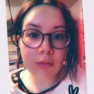 Meet your Posher, Isabel